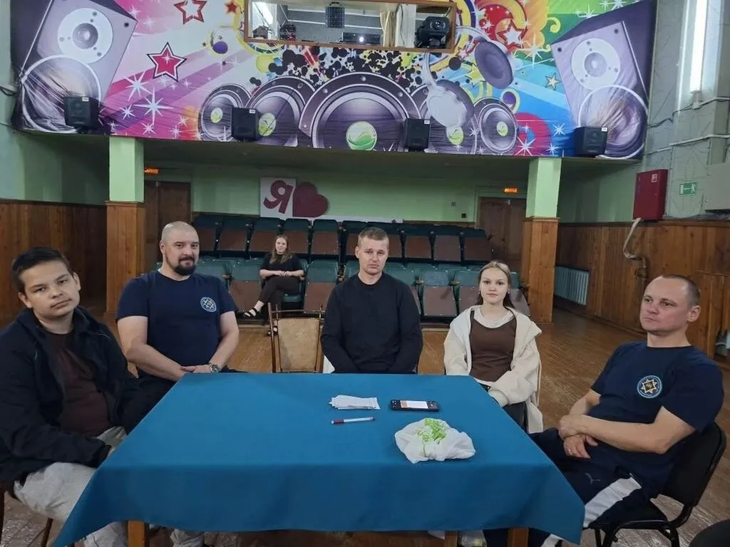 Интеллектуально - развлекательная игра QUIZzz" "Это все моя Россия"